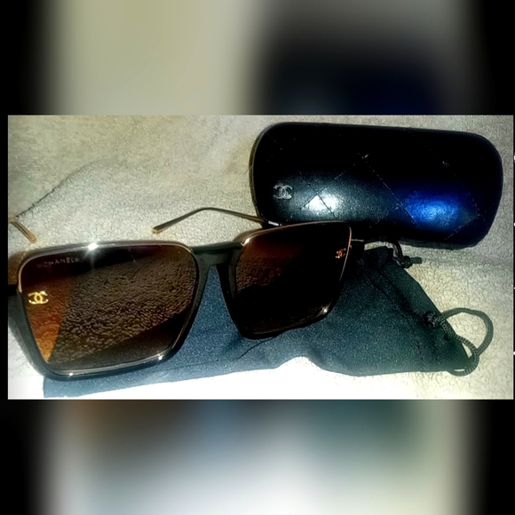 CHANNEL SUNGLASSES - Picture 1 of 2